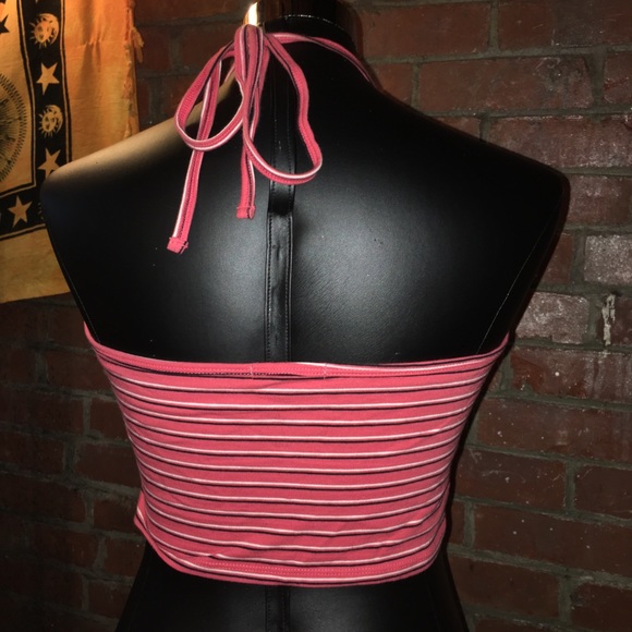 Crop Top - Picture 2 of 3